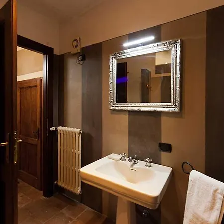 Antico Hospitale Frühstückspension Dogliani